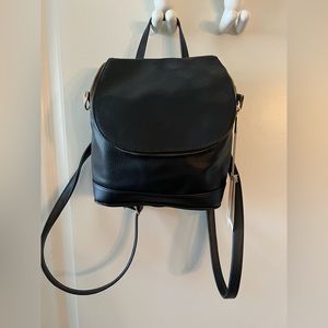 Black Small Backpack/Crossbody